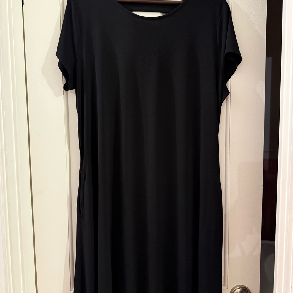 Susan Graver Black Garment